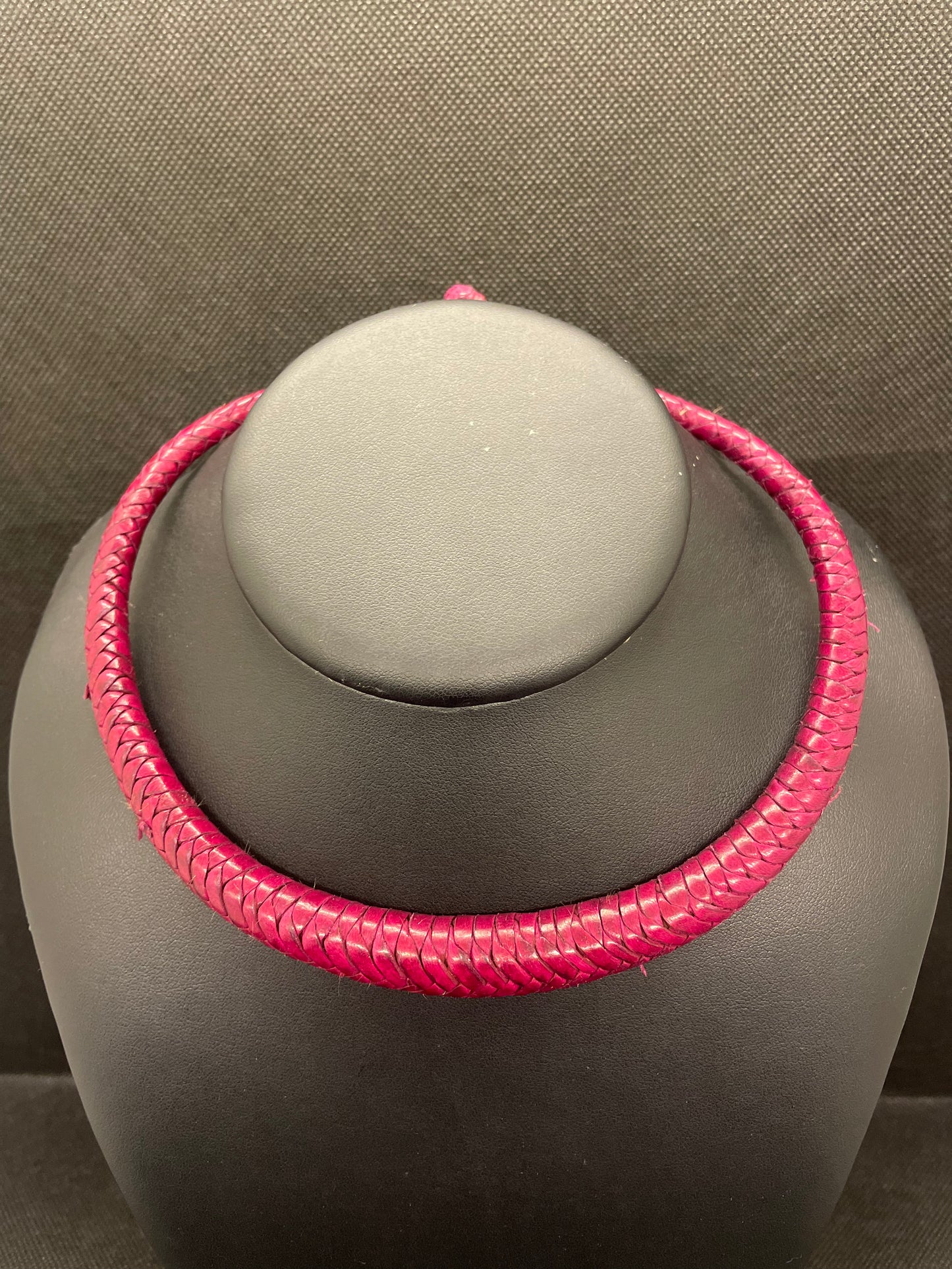 collar cuero7