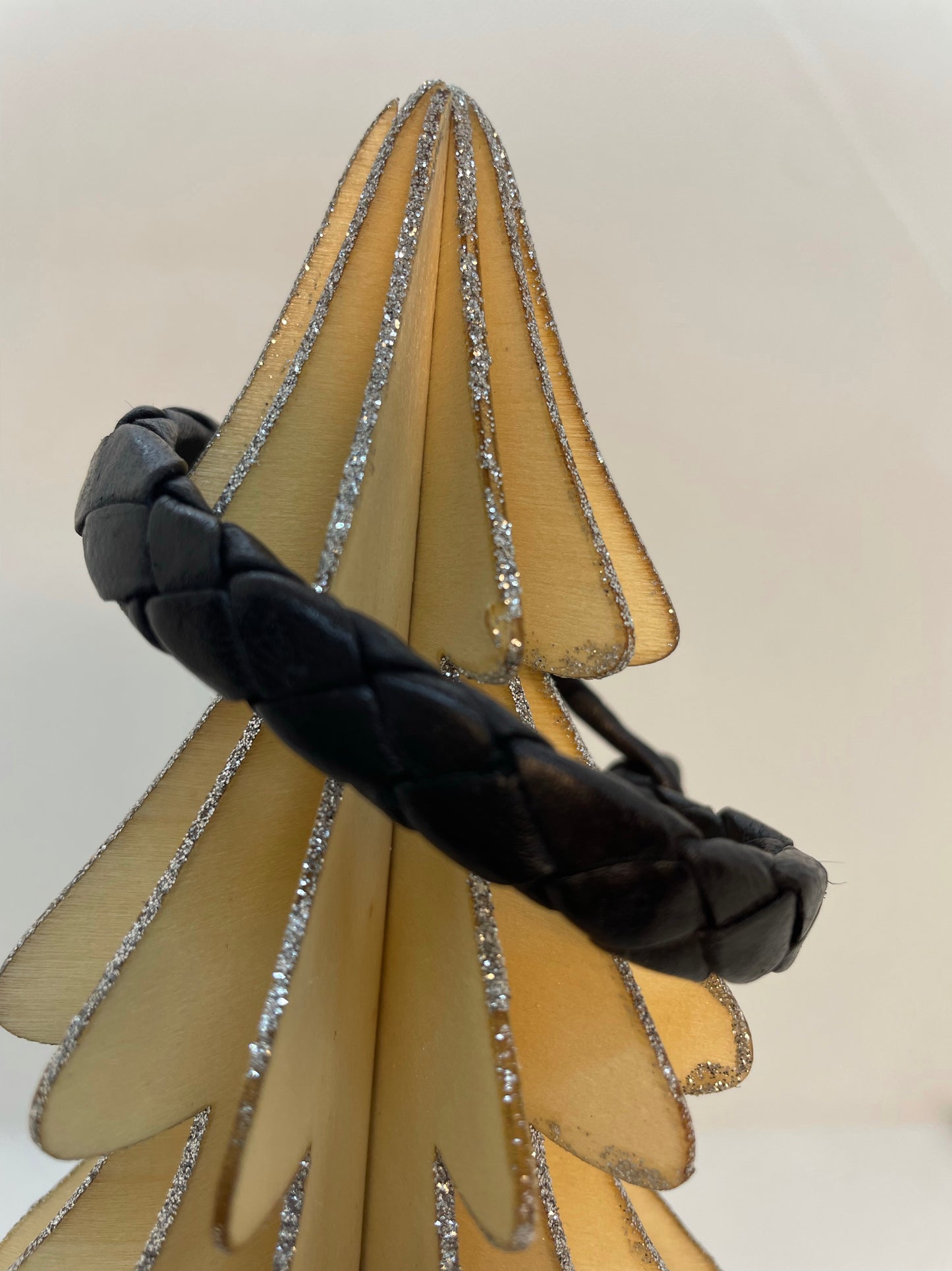 Pulseras cuero 6