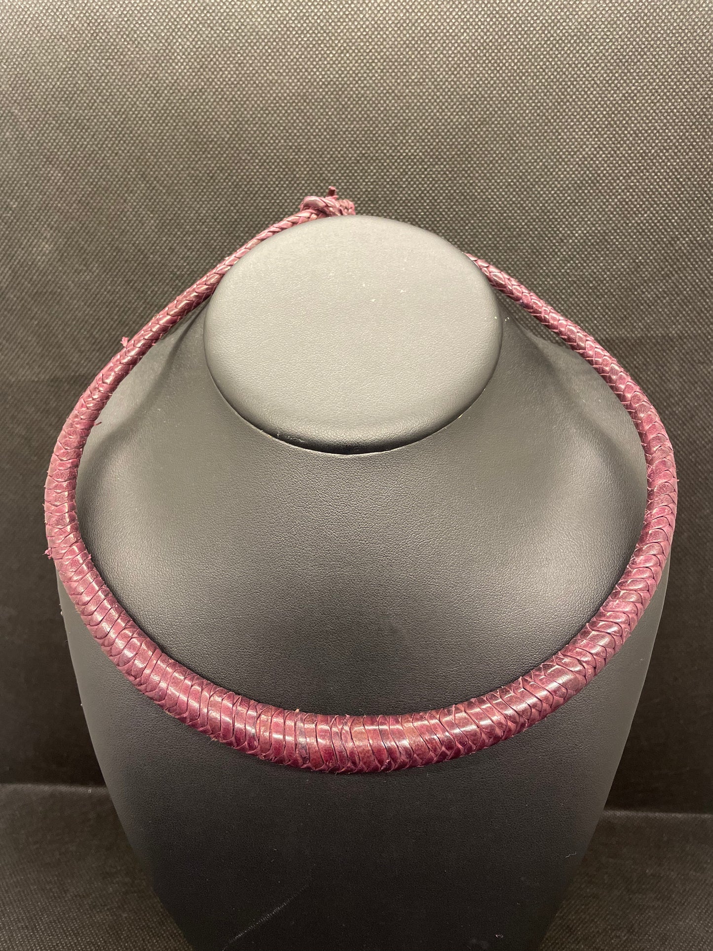 collar cuero8