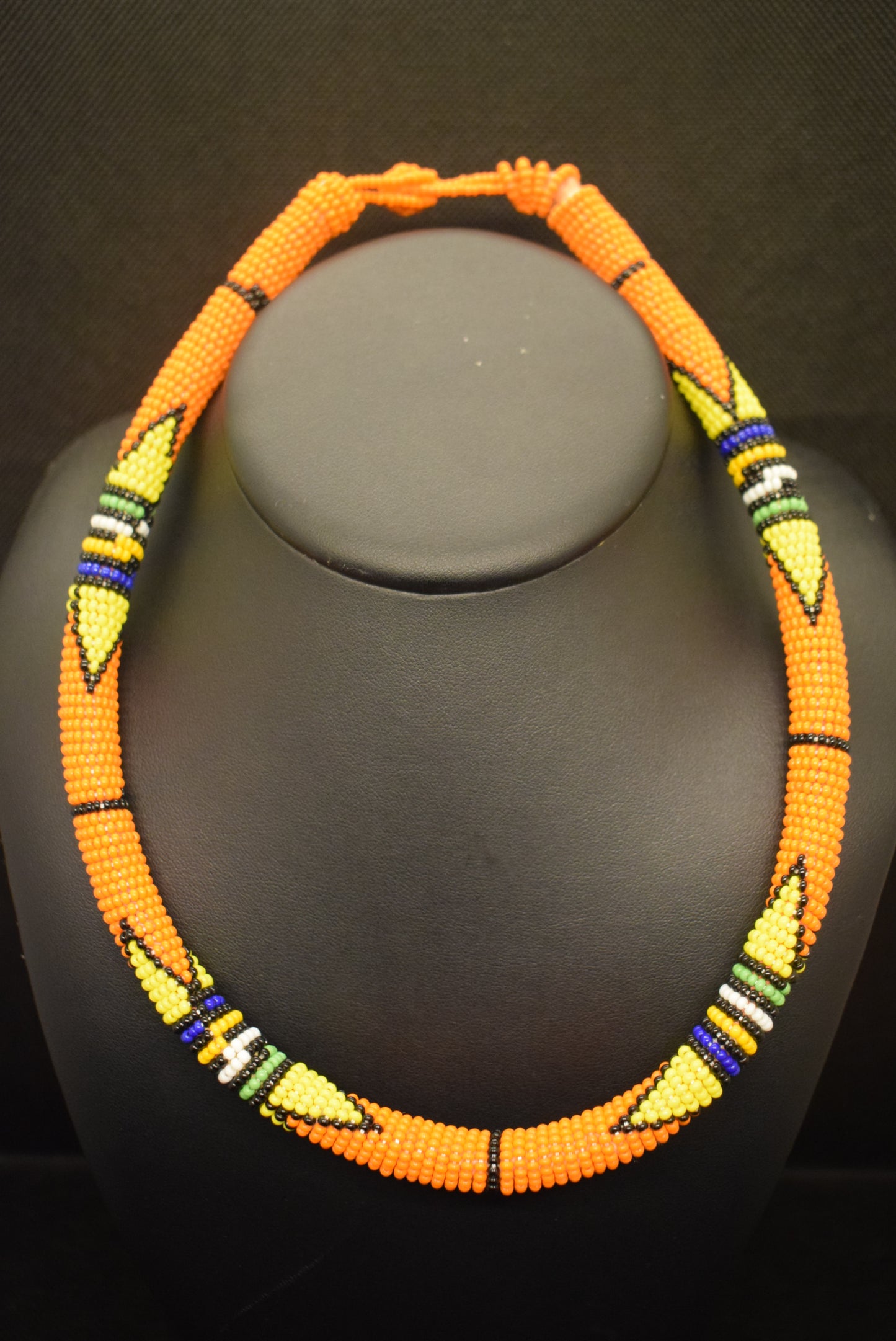 Collar masaï1