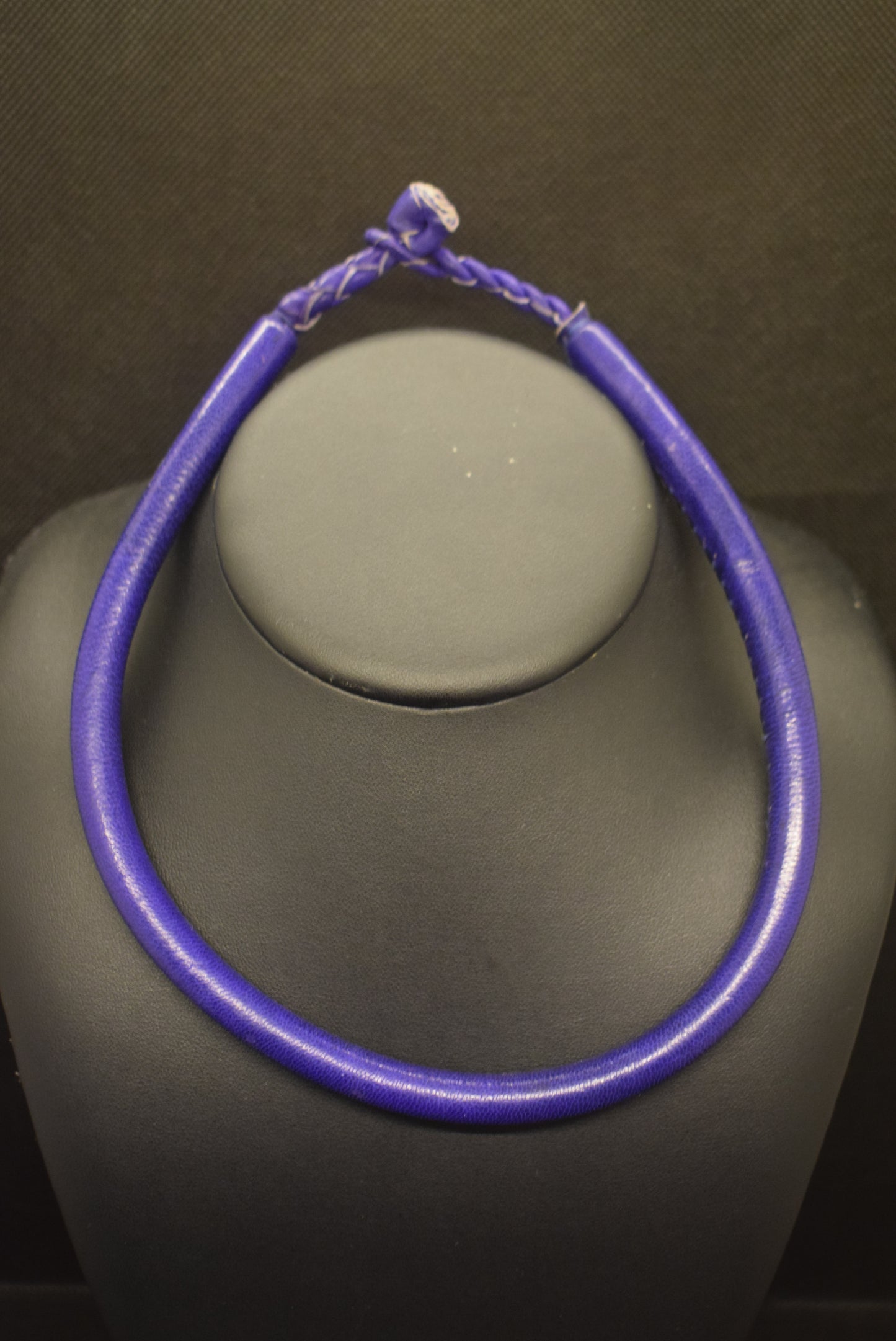 collar de cuero17